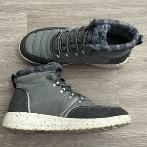 HEY DUDE “Brandy” boot